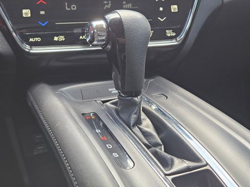 Used 2021 Honda HR-V EX image 25