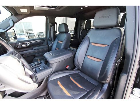 Used 2025 GMC Sierra 2500 AT4 w/ AT4 Premium Plus Package image 27