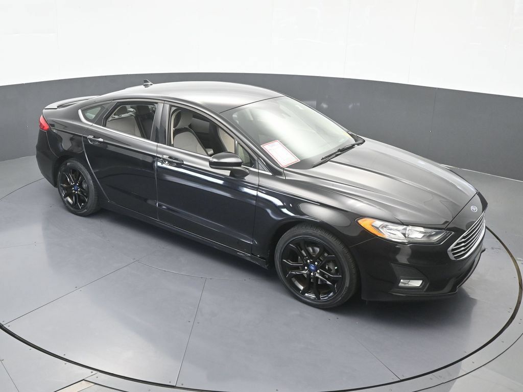 Used 2019 Ford Fusion SE w/ Equipment Group 151A FWD image 57