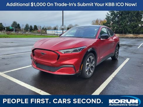 Used 2021 Ford Mustang Mach-E Premium image 1