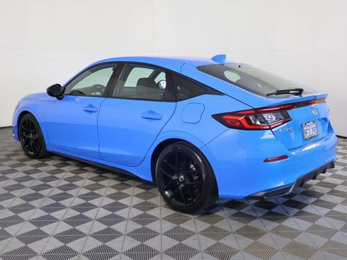 Used 2023 Honda Civic Sport image 6