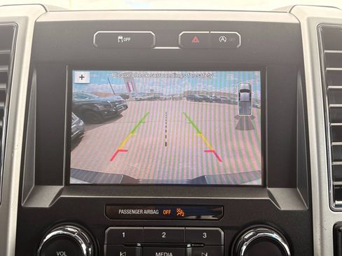 Used 2018 Ford F150 Lariat AWD/4WD image 23