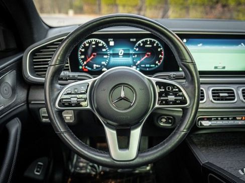 Used 2022 Mercedes-Benz GLS 450 4MATIC image 29