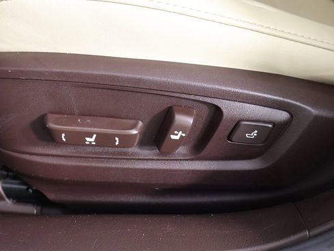 Used 2018 Lexus ES 350 w/ Ultra Luxury Package image 32