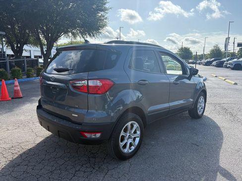 Used 2020 Ford EcoSport SE w/ SE Convenience Package FWD image 3