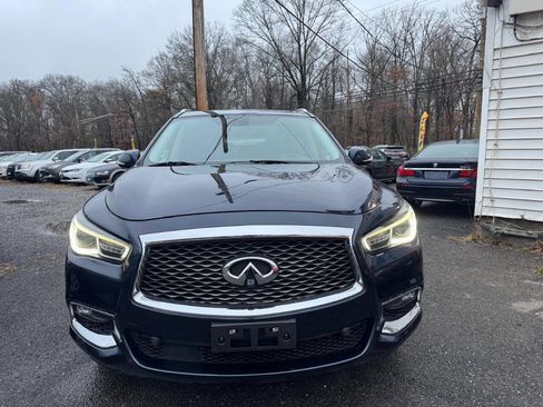 Used 2017 INFINITI QX60 Base AWD 4dr SUV w/ Premium Plus Package image 2