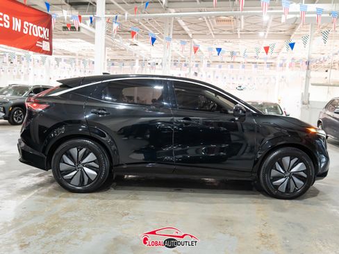 Used 2023 Nissan Ariya FWD image 8