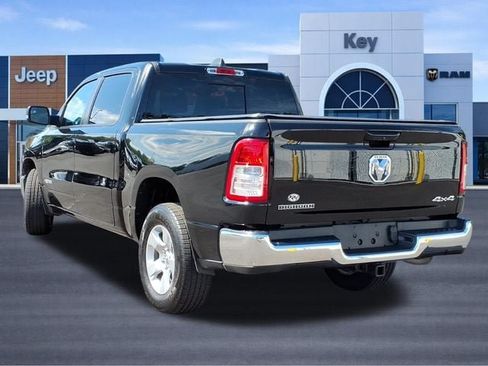 Used 2021 RAM 1500 Big Horn AWD/4WD image 3