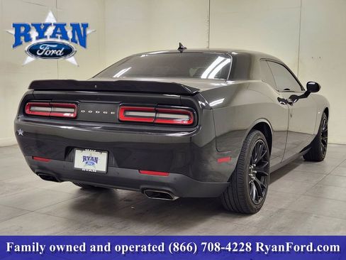 Used 2016 Dodge Challenger R/T Plus image 4