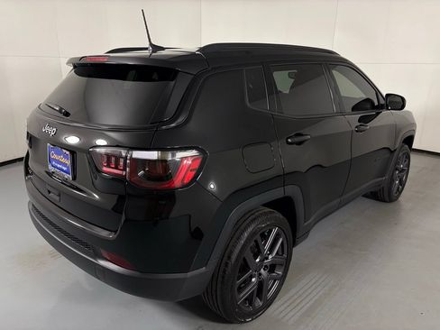 New 2026 Jeep Compass Latitude AWD/4WD image 8