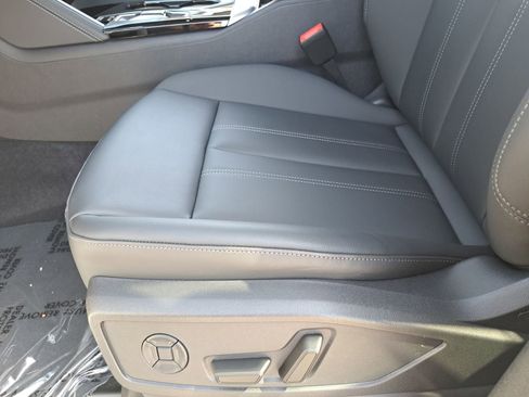 New 2026 Audi Q5 Premium Plus AWD/4WD image 32