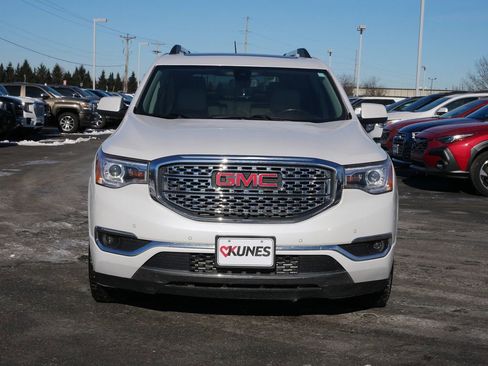 Used 2019 GMC Acadia Denali w/ Technology Package image 2