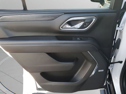 Used 2021 GMC Yukon SLT image 17