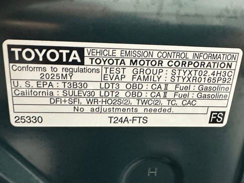 Used 2025 Toyota 4Runner TRD Off-Road image 63