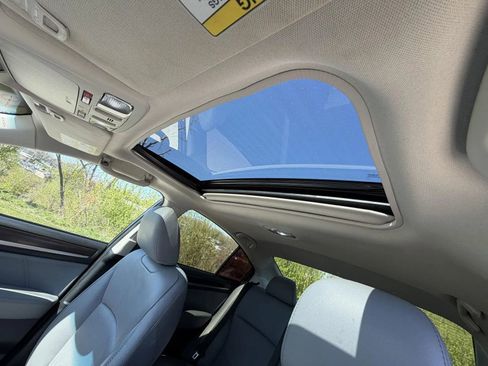 Used 2018 Subaru Legacy 2.5i Limited AWD/4WD image 22