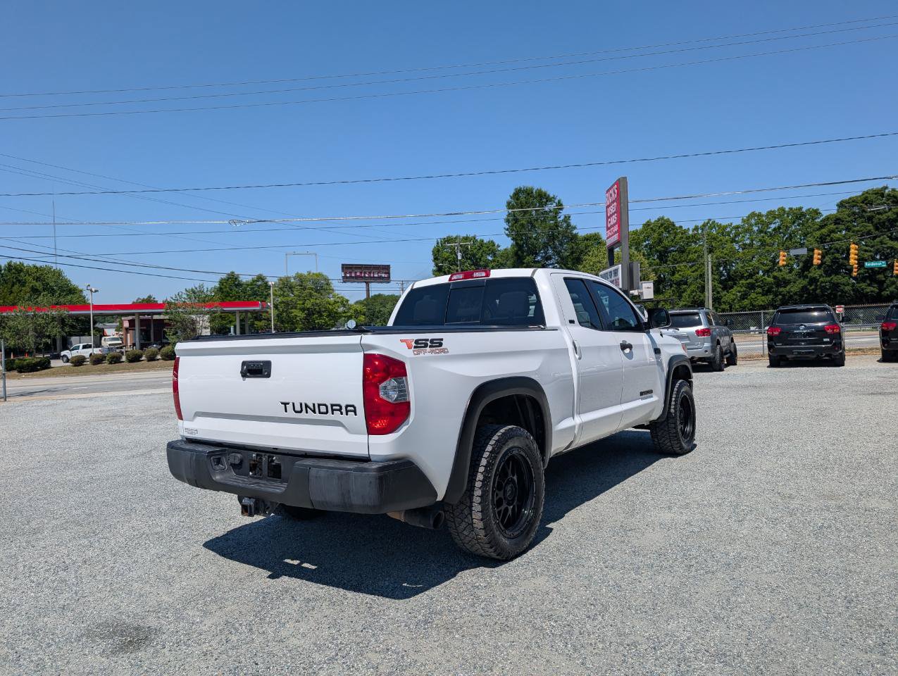 Used 2016 Toyota Tundra SR5 RWD image 7