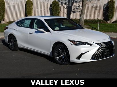 New 2025 Lexus ES 350 w/ Premium Package