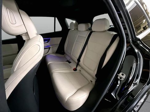 Certified 2023 Mercedes-Benz GLC 300 4MATIC image 21