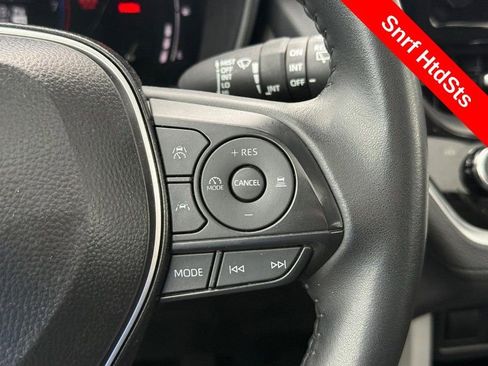 Used 2025 Toyota Corolla Cross XLE w/ Convenience Package AWD/4WD image 21