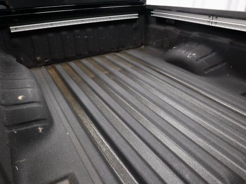 Certified 2024 Nissan Frontier SV w/ Technology Package image 15