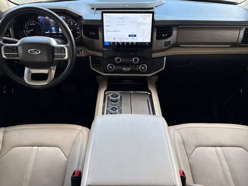Used 2024 Ford Expedition Max Limited image 21