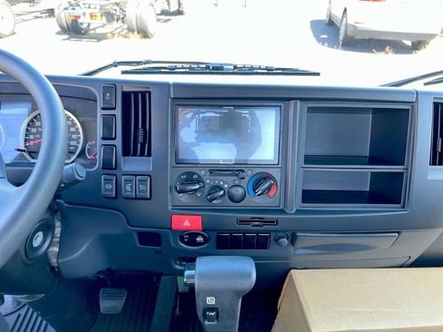 New 2024 Chevrolet Low Cab Forward 5500XD image 38