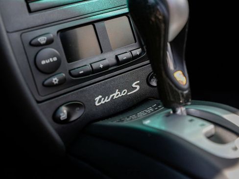 Used 2005 Porsche 911 Turbo image 42