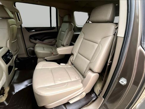 Used 2015 Chevrolet Suburban LTZ AWD/4WD image 19