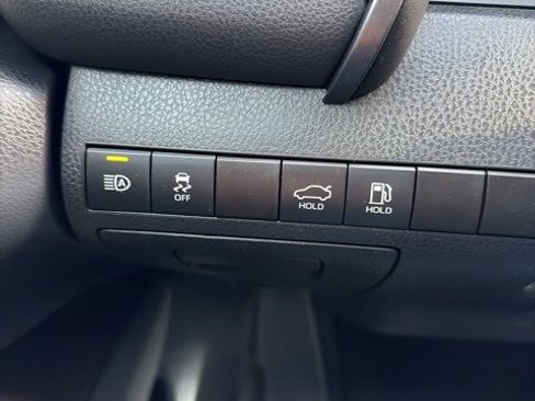 Used 2022 Toyota Camry LE w/ Audio Upgrade Package image 13