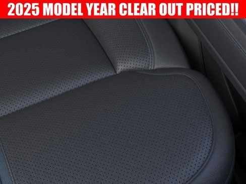 New 2025 Ford F250 Platinum image 16