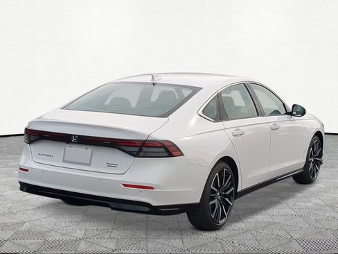 New 2026 Honda Accord Touring image 7