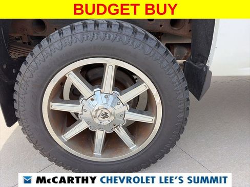 Used 2015 Chevrolet Silverado 2500 LT w/ LT Convenience Package AWD/4WD image 14