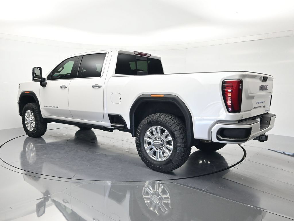 Certified 2025 GMC Sierra 2500 Denali w/ Technology Package AWD/4WD image 7