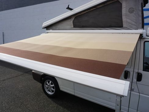 Used 1997 Volkswagen Eurovan Camper FWD image 10