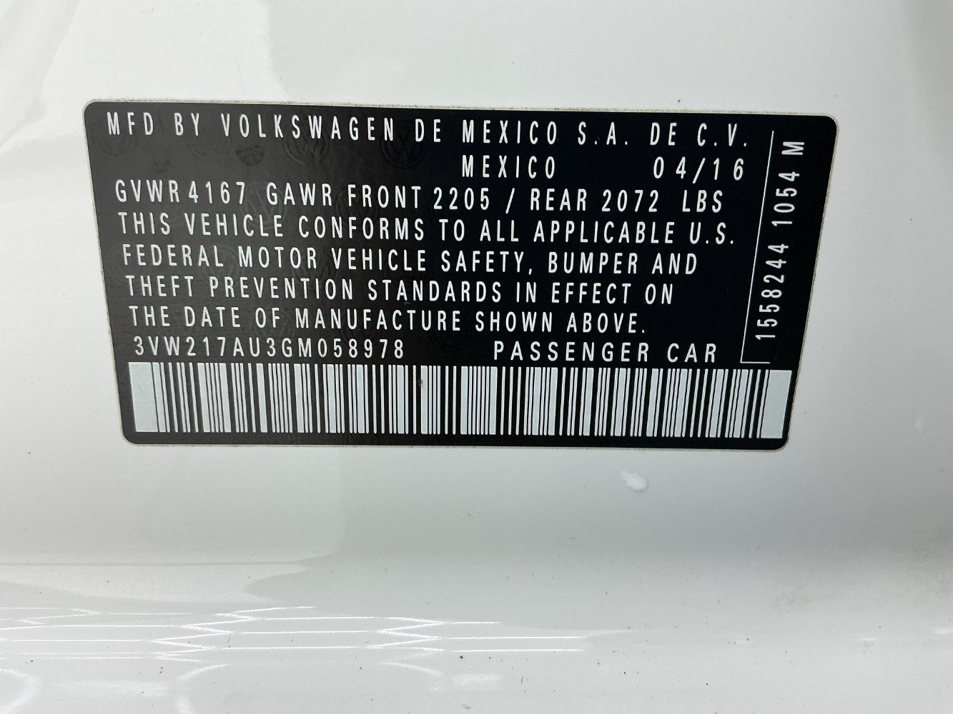 Used 2016 Volkswagen Golf S FWD image 48
