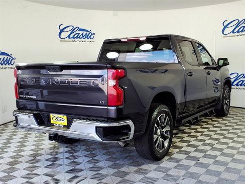 Used 2022 Chevrolet Silverado 1500 LT image 7