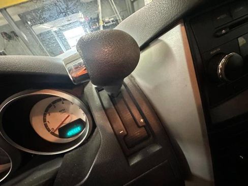 Used 2010 Dodge Grand Caravan SE FWD image 33