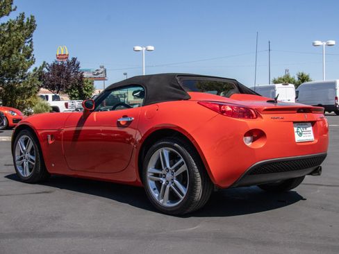 Used 2009 Pontiac Solstice Street Edition image 5