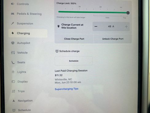 Used 2019 Tesla Model X 100D image 40