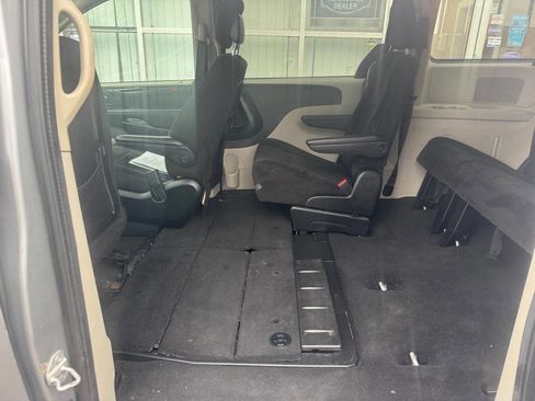 Used 2014 Dodge Grand Caravan SE w/ Quick Order Package 29E SE image 18