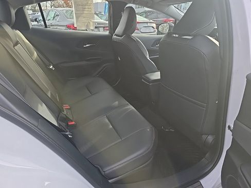 Certified 2024 Toyota Prius XLE image 13