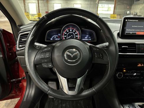 Used 2016 MAZDA MAZDA3 i Grand Touring image 18