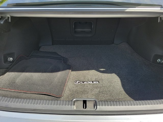 Used 2024 Lexus ES 350 F Sport w/ Accessory Package (Z2) FWD image 6
