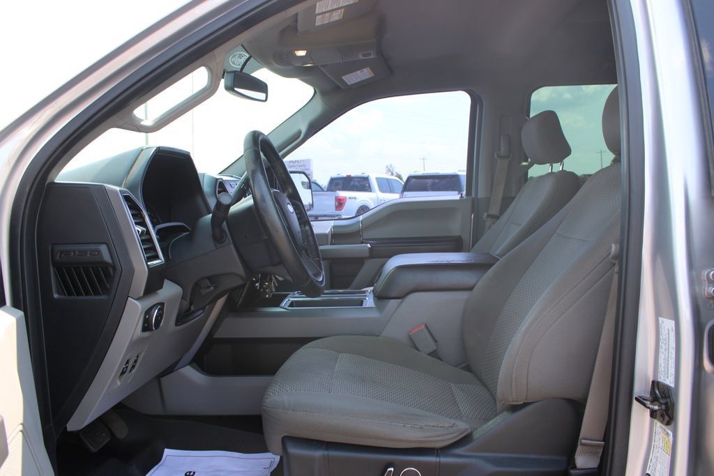 Used 2017 Ford F150 XLT w/ Equipment Group 302A Luxury RWD image 24