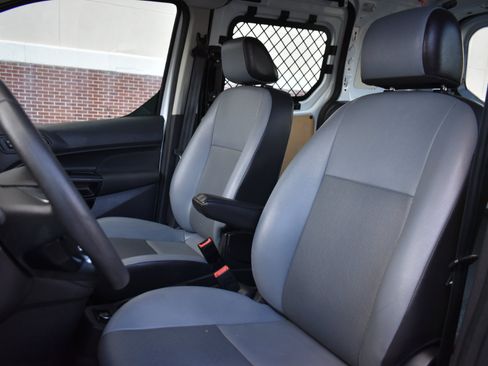 Used 2018 Ford Transit Connect XL image 22