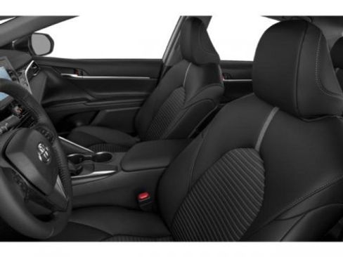 Certified 2021 Toyota Camry SE image 9