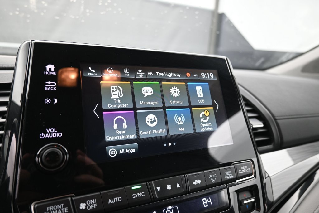 Used 2024 Honda Odyssey Elite image 47