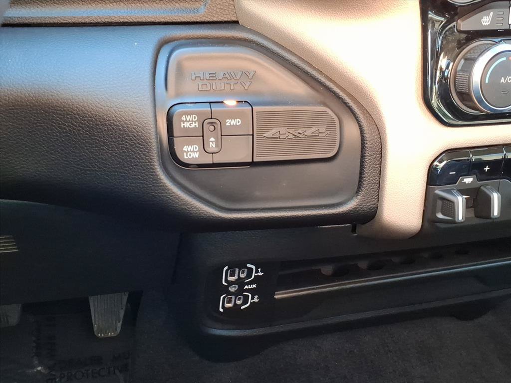 Used 2024 RAM 2500 Laramie w/ Safety Group AWD/4WD image 25