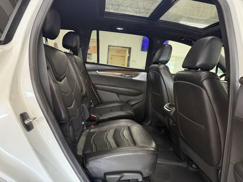 Used 2020 Cadillac XT6 Sport w/ Platinum Package AWD/4WD image 27