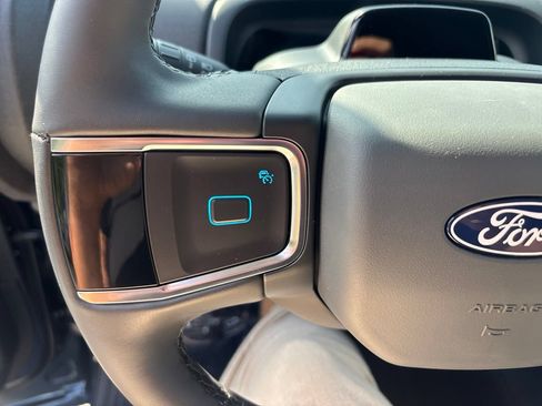 New 2027 Ford Expedition Active RWD image 25